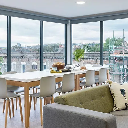 Sketch House Apartment