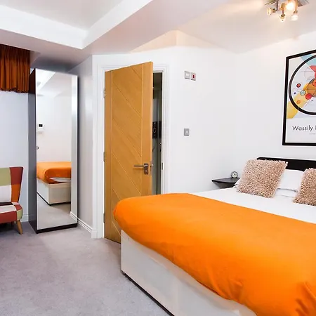 Aparthotel The Pods At Nell Gwynn London