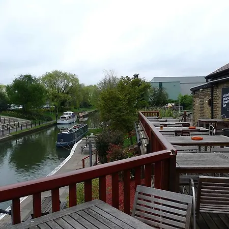 Short Low Budget Apartment Wembley