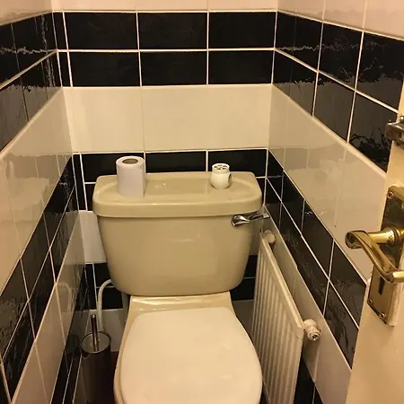 The Long And Bar Hotel 2*