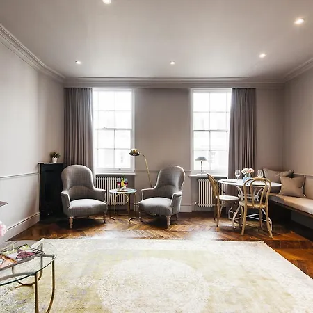 The Cleveland Arms Apartment