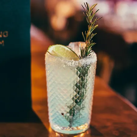 The Distillery 3*