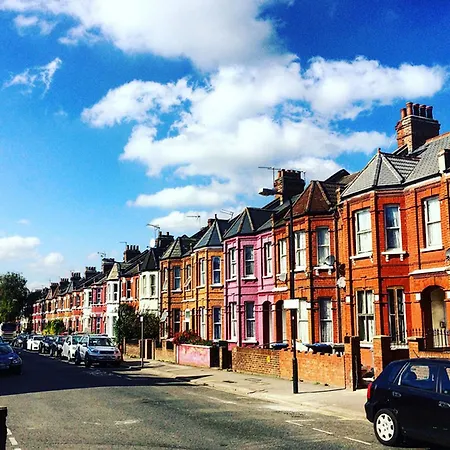 Apartment Exeter London