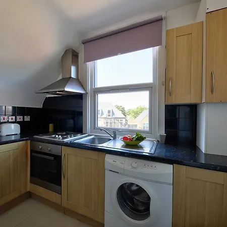 Willesden Short Let London * Wembley