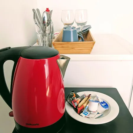 Holland Park Lifestyle Apartment London