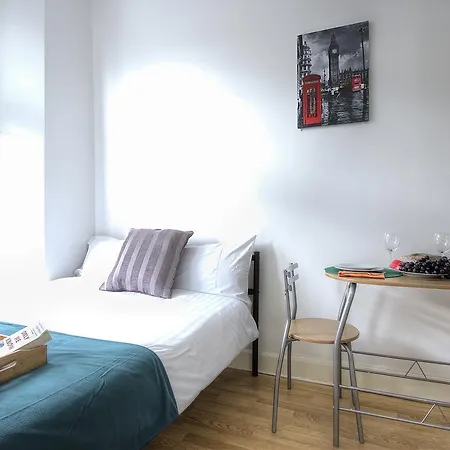 Short Low Budget Apartment *