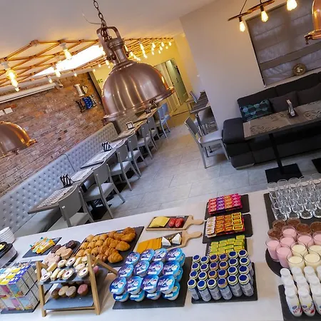 Bed & Breakfast Comfotel Prpl