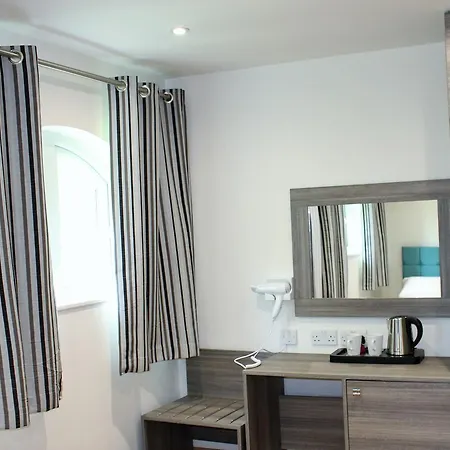 Camden Belmont Hotel 3*