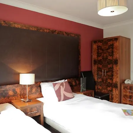 Hotel Raglan