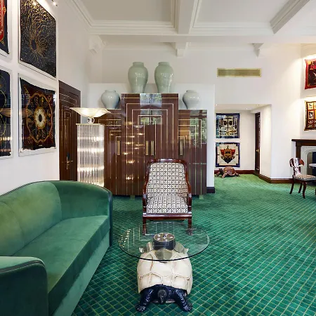 Milestone Kensington 5* London