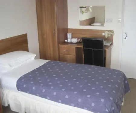 Warwick 3* Kingston upon Thames (Greater London)
