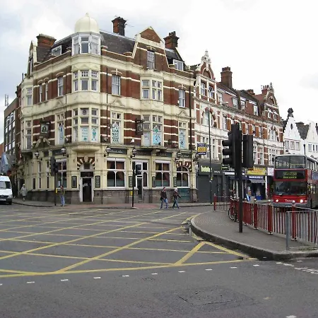 Tbc Holiday Apartment London