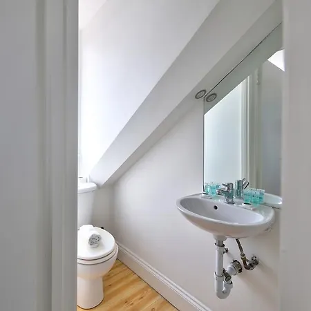 Tbc Holiday Apartment *