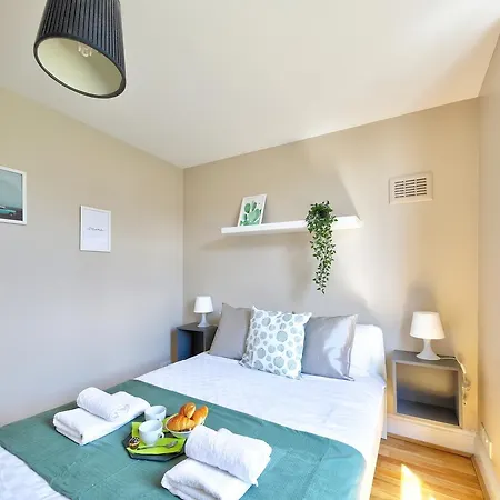 London Short Term Apartment *