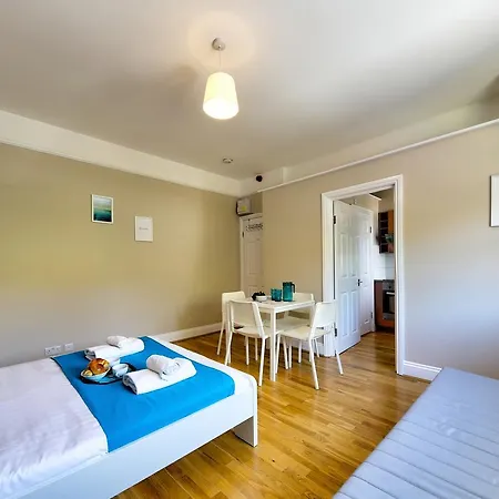 London Short Term Apartment Wembley