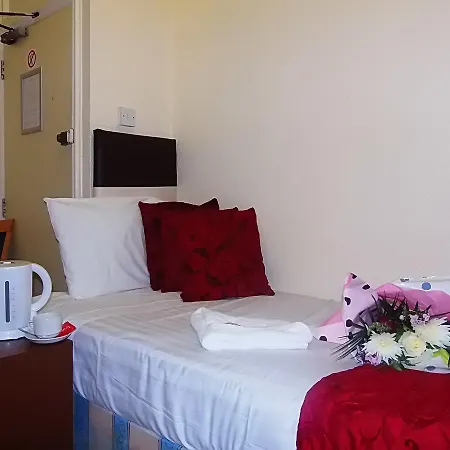 Victoria Station Otel