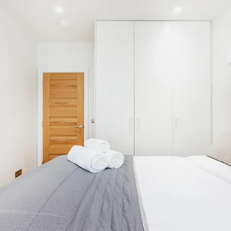 Private - The Fitzrovia Collection Apartment