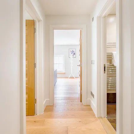 Private - The Fitzrovia Collection Apartment London