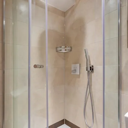 Private - The Fitzrovia Collection Apartment London