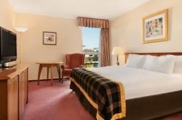 Hilton