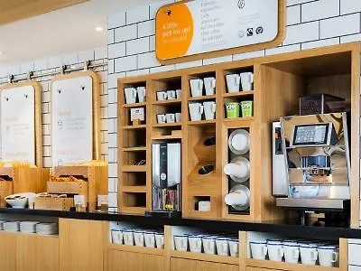 Express - London Heathrow T4 By Ihg Hillingdon