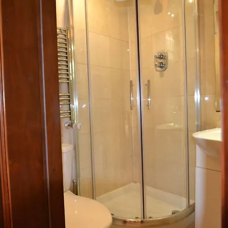 Apartment Hyde Park London