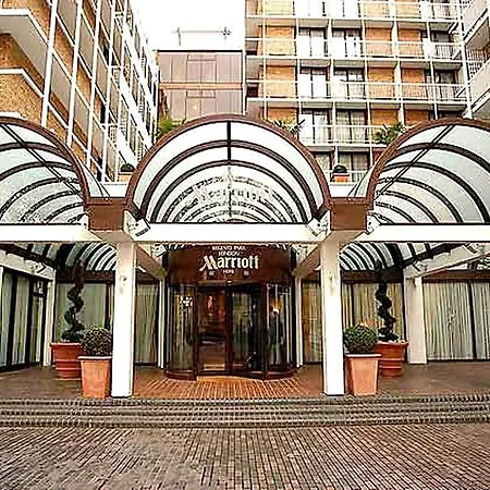 Marriott Regents Park 4* Londra