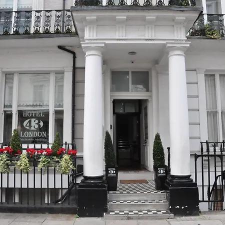 Nox Kensington Gardens