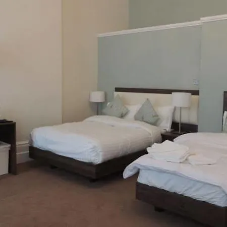 Hyde Park Boutique 3*