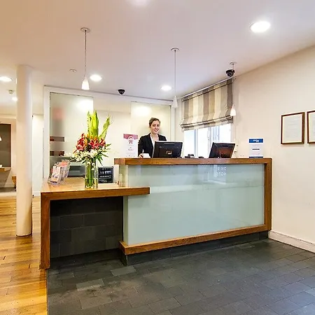 Hotel Euston Square 3*