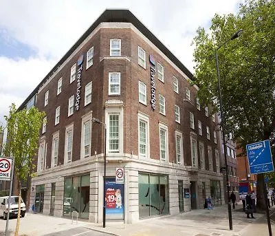Travelodge Waterloo London