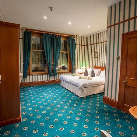 Harefield Manor Hotel