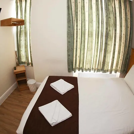 Kensington Gasthof 3*