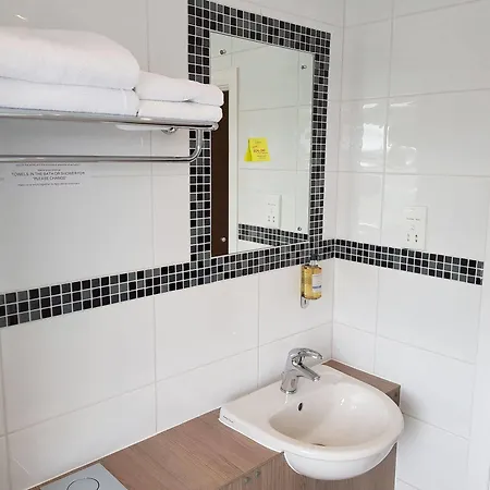 Hotel Antoinette Wimbledon Londyn