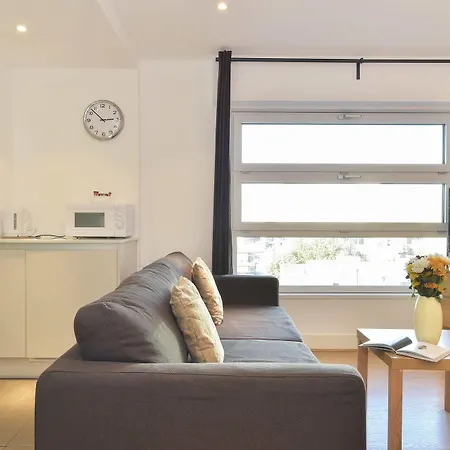 Beautiful 4-bedroom Flat In Bridge/borough! Apartment London