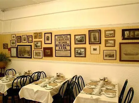 Garth Hotel 3*