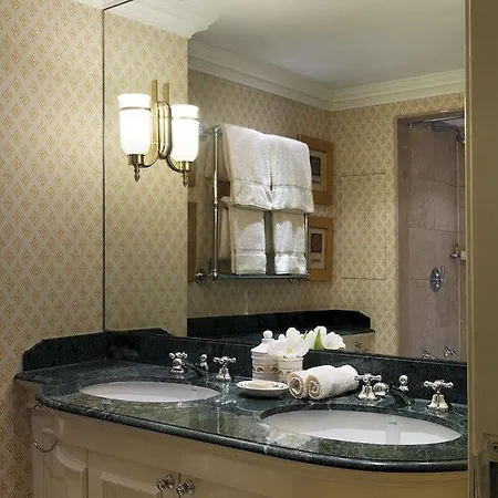 Cheval Thorney Court At Hyde Park Апарт-отель 5*