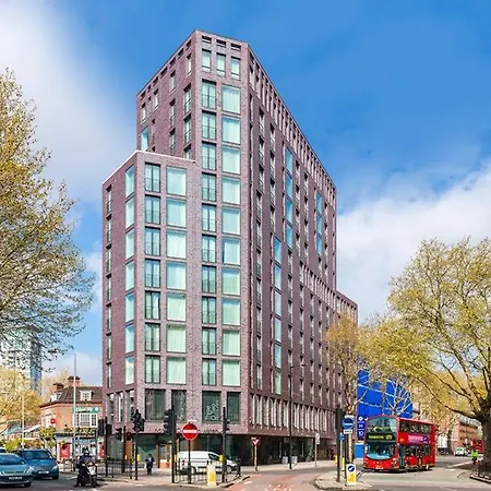 Hotel H10 Waterloo Londra