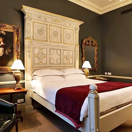 Hotel The Gore - Starhotels Collezione Londra