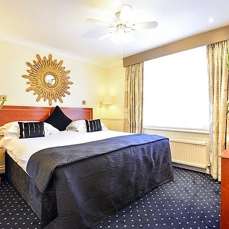Aparthotel Collingham Serviced