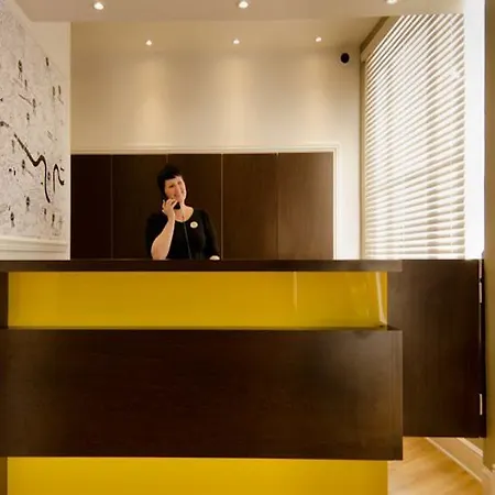 Comfort - Westminster Hotell
