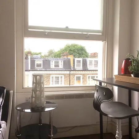Holland Park Lifestyle London