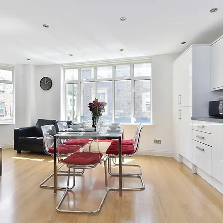Olive Apartment *