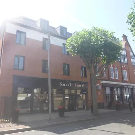 Otel Ruskin