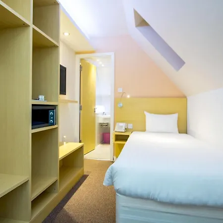 Ruskin Otel