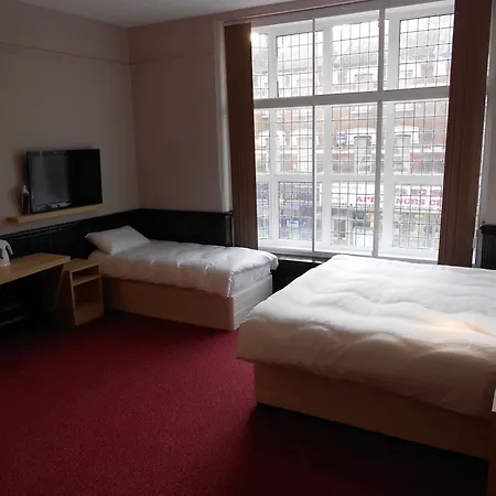 Otel Ruskin