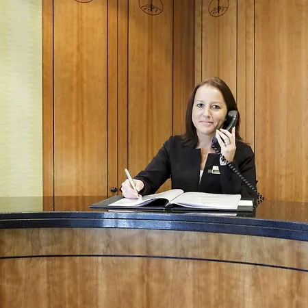 خدمية 44 كروزون ستريت مانسلي شقة فندقية 4*