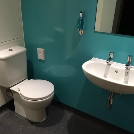 Kabannas London St Pancras Hostel *