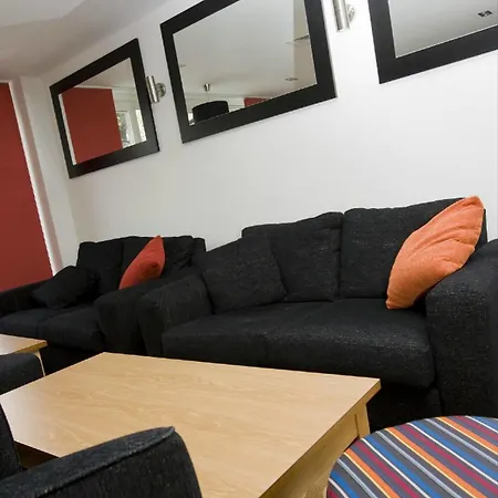 Kabannas London St Pancras Hostel *