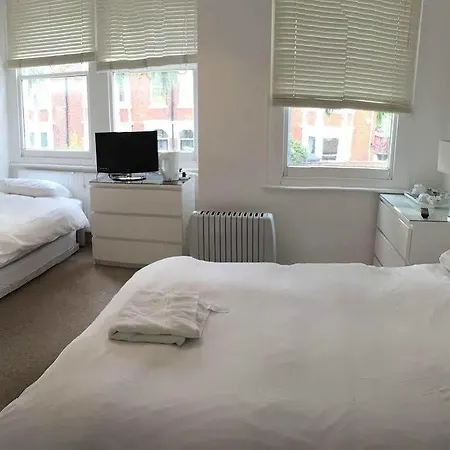 And Apartment *